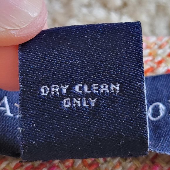 Ann Taylor 100% Silk Tweed Skirt pink size 2 - Picture 4 of 8